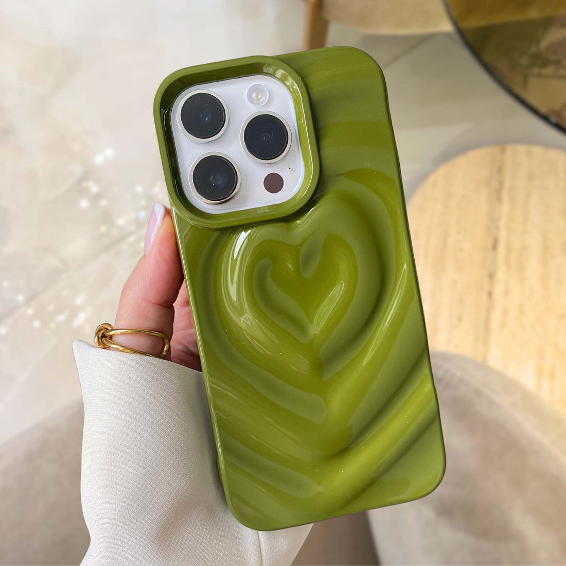 Green-silicone-abstract-design-iphone-case