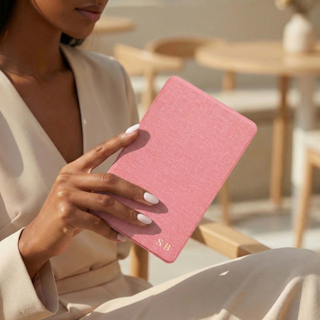 Pink Textured Leather Kindle Case with Hand Strap
